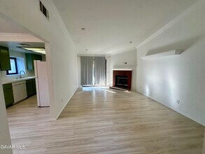 2815 College Park Dr W in Lancaster, CA - Building Photo - Building Photo