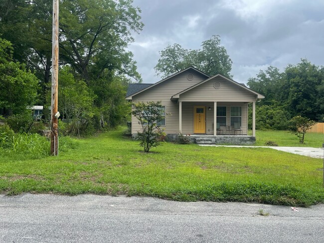 property at 1714 Gordon St