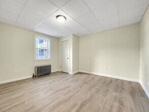 32 Harwood St in Lynn, MA - Building Photo - Building Photo