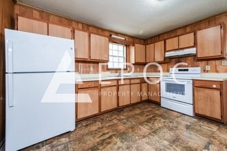 638 S Elm St in High Point, NC - Building Photo - Building Photo