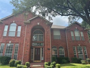 5001 Union Lake Dr in Fort Worth, TX - Foto de edificio - Building Photo