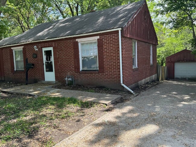 property at 1327 W 30th St S