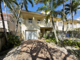 3148 Indiana St in Miami, FL - Building Photo