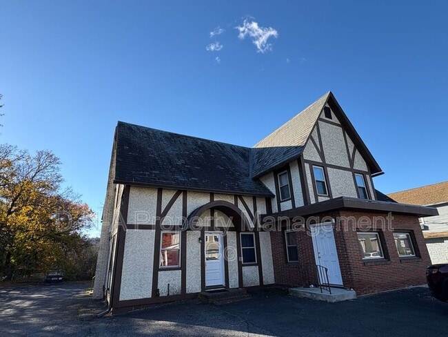 property at 1826 US-209