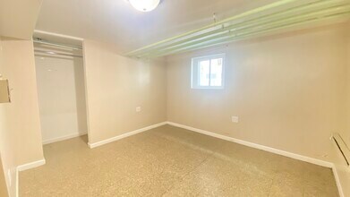 4933 W Schubert Ave in Chicago, IL - Building Photo - Building Photo