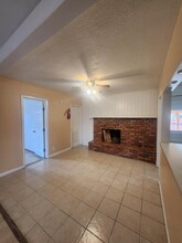 8706 Candelaria Rd NE in Albuquerque, NM - Building Photo - Building Photo