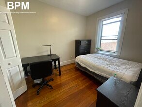 32 Shelby St, Unit 1 in Boston, MA - Building Photo - Building Photo