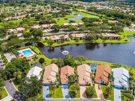 6866 Briarlake Cir in West Palm Beach, FL - Building Photo