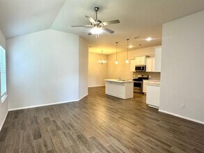 2501 Northcreek Ln in Oklahoma City, OK - Building Photo - Building Photo