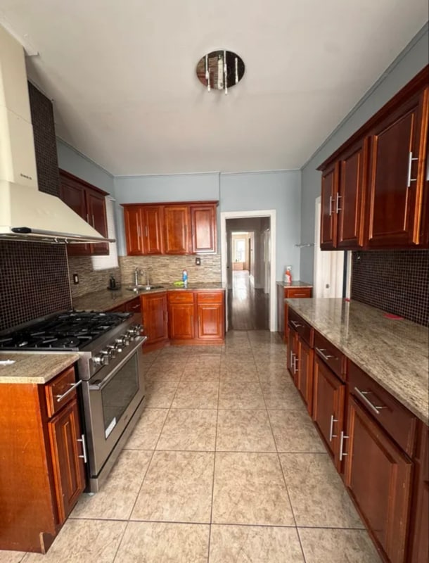 390 Fairmount Ave in Jersey City, NJ - Building Photo - Building Photo