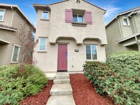 4418 Natomas Central Dr in Sacramento, CA - Building Photo