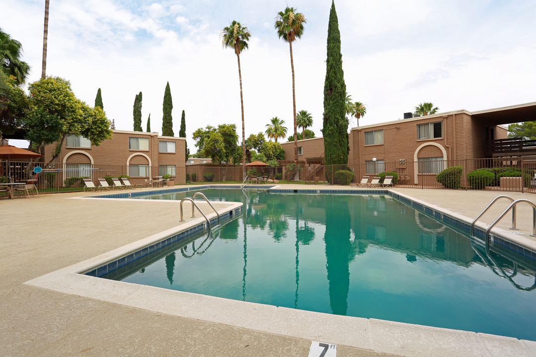 Campbell Ranch in Tucson, AZ - Foto de edificio