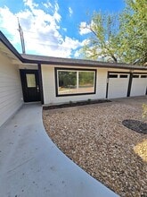 5510 Coventry Ln in Austin, TX - Building Photo - Building Photo