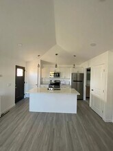 6236 Hobart St in San Diego, CA - Building Photo - Building Photo