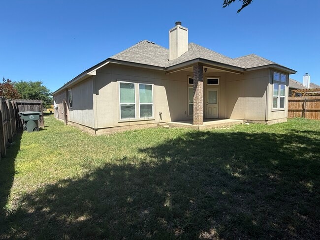 1123 Neuberry Cliffe