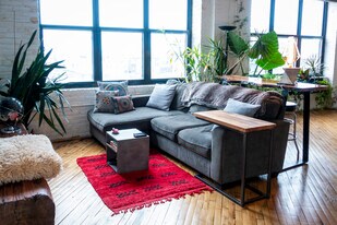 1220 Buttonwood St, Unit Apt 404 in Philadelphia, PA - Building Photo