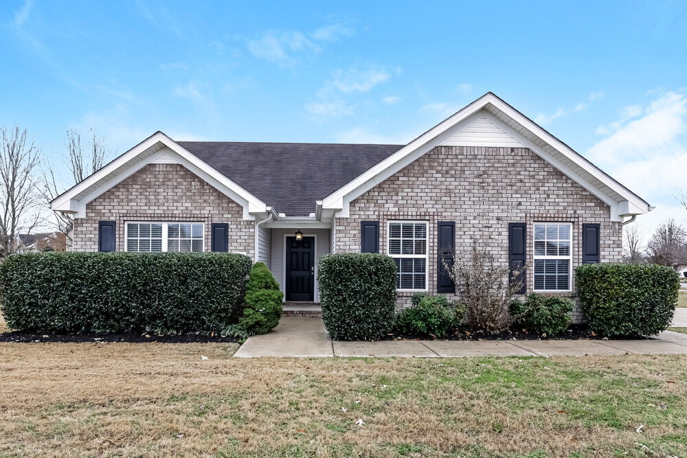 3257 Perlino Dr in Murfreesboro, TN - Building Photo