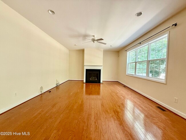 410 Harkness Cir in Durham, NC - Building Photo - Building Photo