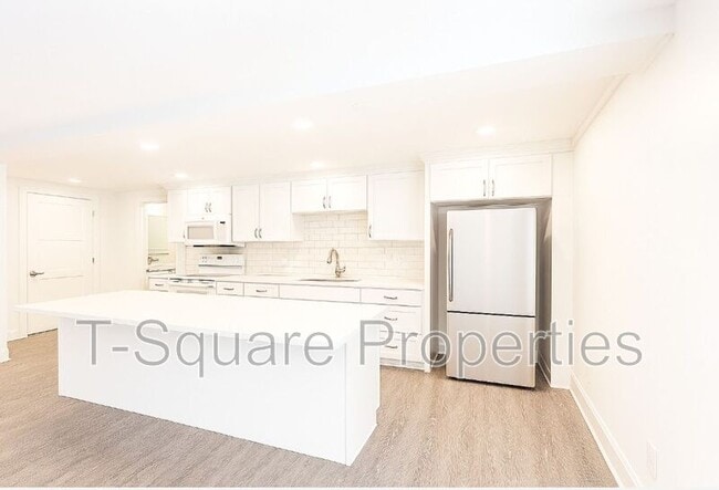 property at 325 5th Ave S