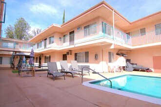 6520 Shirley Ave in Los Angeles, CA - Building Photo - Building Photo