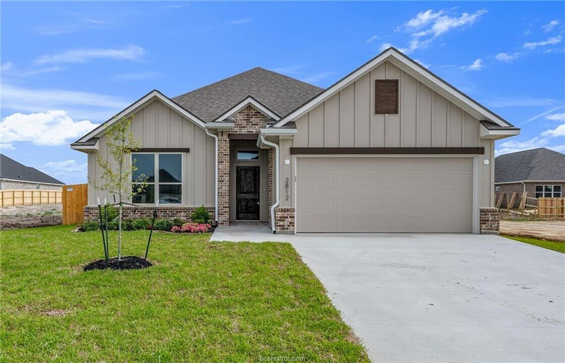 2812 Bombay Ct in Bryan, TX - Building Photo