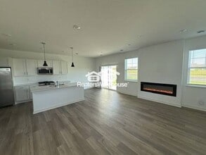 1913 Prospect Ln in Carver, MN - Building Photo - Building Photo