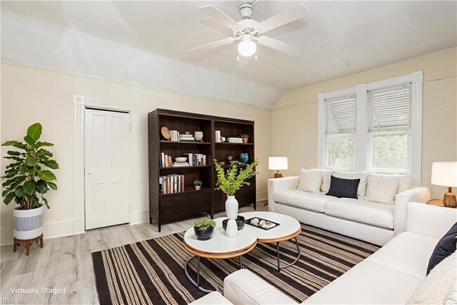 146 Florida Ave in Portsmouth, VA - Foto de edificio - Building Photo