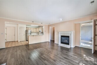 2775 N Forest Rd in Getzville, NY - Building Photo - Building Photo