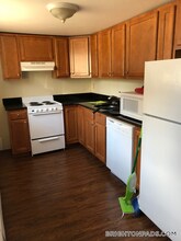 61 Selkirk Rd in Boston, MA - Building Photo - Building Photo