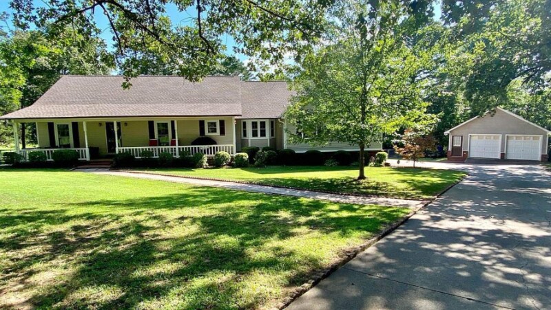 11 Henry Ct in Russellville, AR - Building Photo