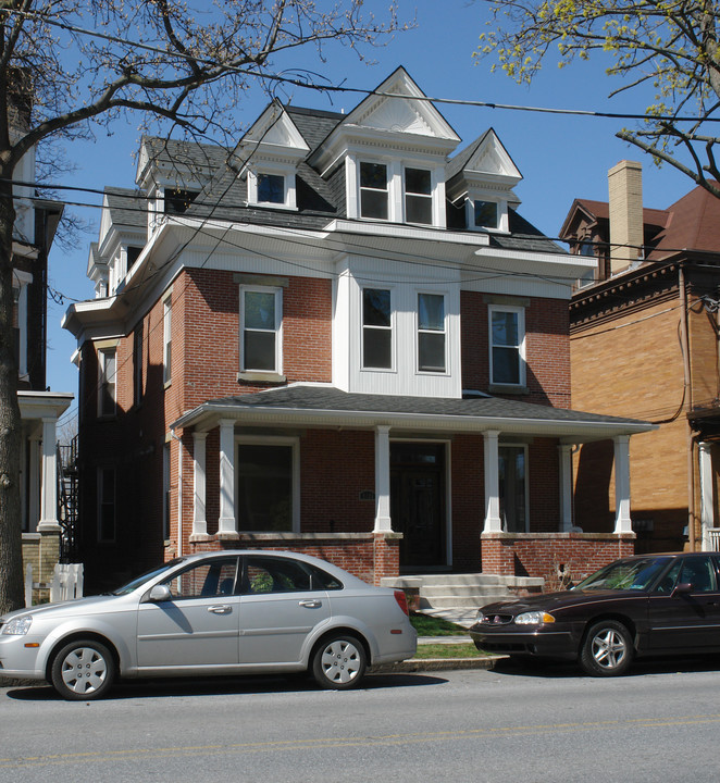 2128 N 3rd St in Harrisburg, PA - Building Photo