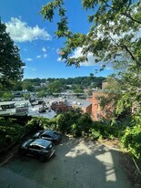 191 Winthrop Rd, Unit 3 in Brookline, MA - Building Photo