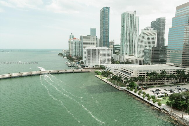 property at 801 Brickell Key Blvd