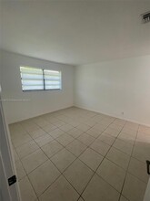 11219 Royal Palm Blvd in Coral Springs, FL - Building Photo - Building Photo