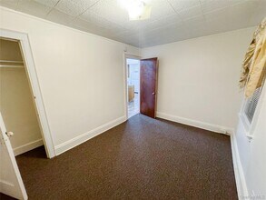 109-35 96th St in Queens, NY - Foto de edificio - Building Photo