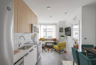 298 Lincoln St in Boston, MA - Foto de edificio - Building Photo