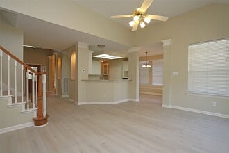 7534 Orchard Hills Ln in Sugar Land, TX - Building Photo - Building Photo