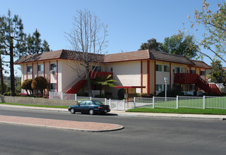 Mountclef Apartments in Thousand Oaks, CA - Building Photo - Building Photo