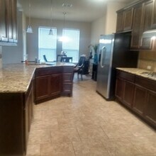 12527 Loving Ml in San Antonio, TX - Building Photo - Building Photo