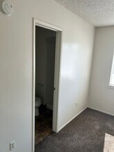 1122 Washington Ave in Bakersfield, CA - Building Photo - Building Photo