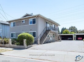 676 Johanna Ave in Sunnyvale, CA - Building Photo