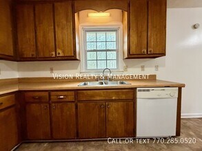 130 Tyler Ln in Carrollton, GA - Building Photo - Building Photo