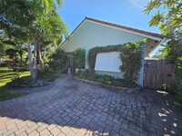 2016 NE 26th Dr in Wilton Manors, FL - Building Photo - Building Photo