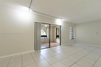 9015 SW 125th Ave in Miami, FL - Building Photo - Building Photo