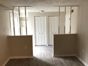 702 Seavey Rd, Unit Rear in Pittsburgh, PA - Building Photo - Building Photo
