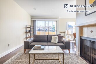 960 N Alfred St-Unit -FL1-ID362 in Los Angeles, CA - Building Photo - Building Photo