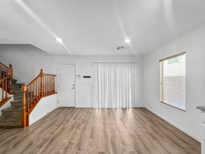 728 Jewel Tower St in Las Vegas, NV - Building Photo - Building Photo
