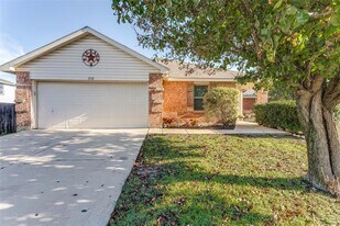 1112 Day Dream Dr in Haslet, TX - Building Photo