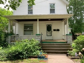 1122 Regent St in Niles, MI - Building Photo - Building Photo