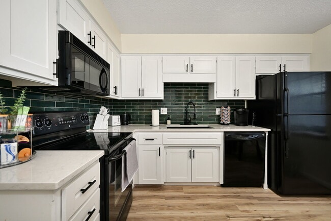 5314 NW 87th St in Kansas City, MO - Building Photo - Building Photo